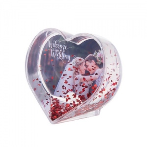 Heart shape photo frame with red hearts inside